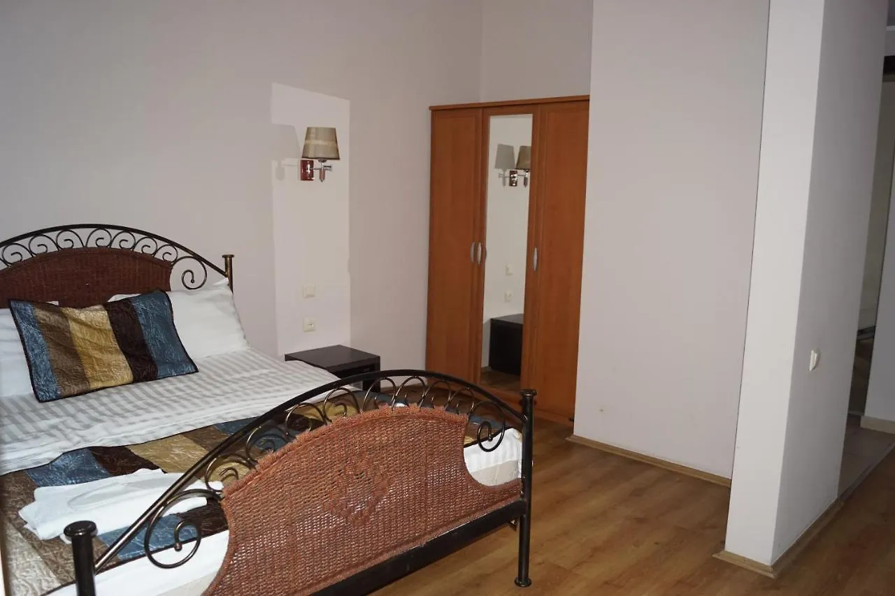 Iar Hotel Batumi 3*,  Georgia