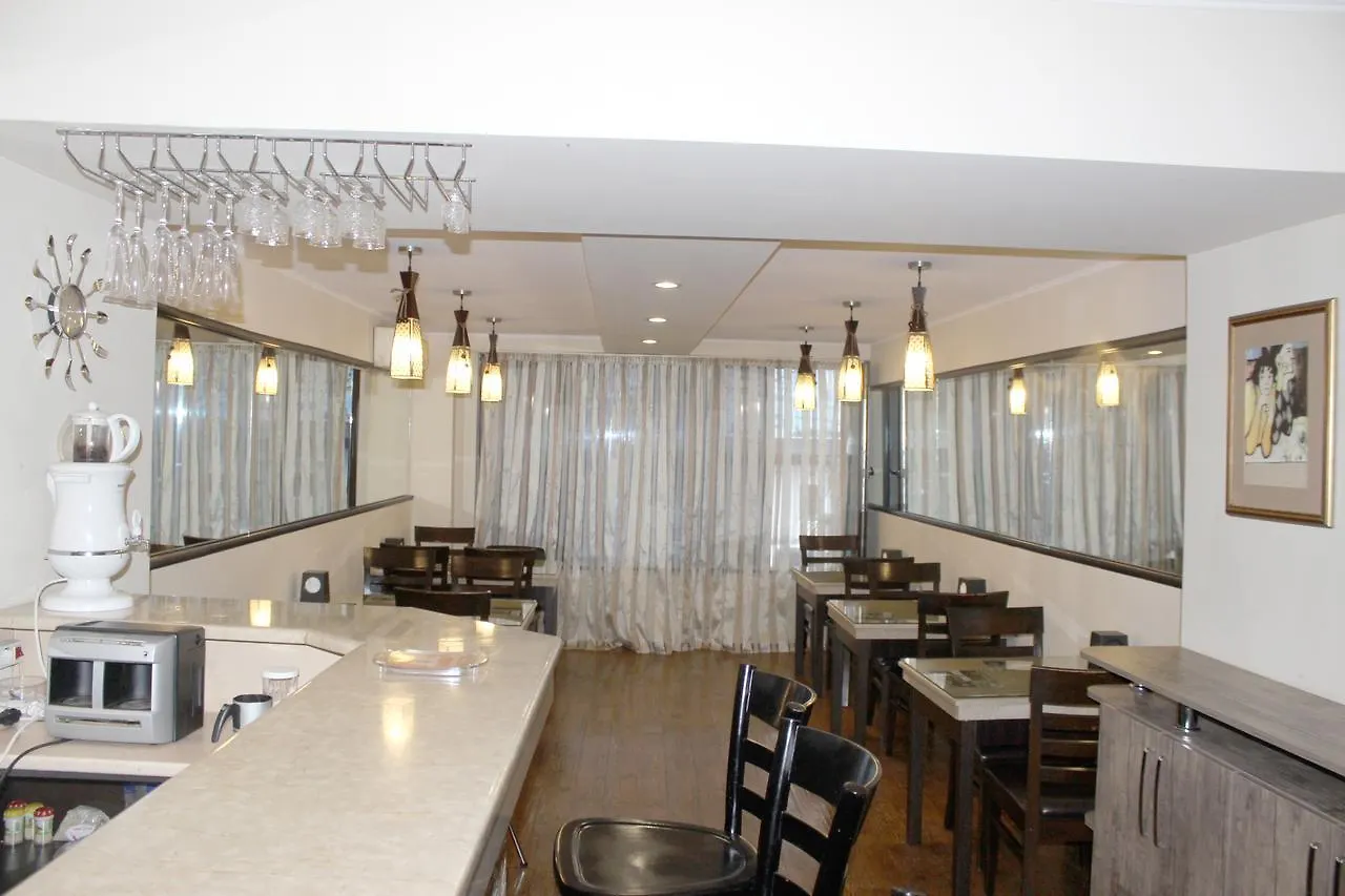 Iar Hotel Batumi 3*,  Georgia